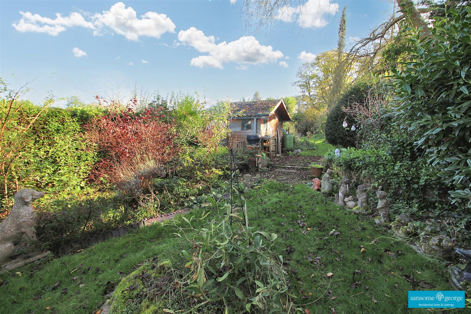 Victoria Road, Tilehurst, Reading